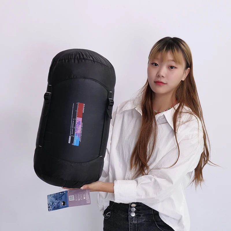 White Goose down Sleeping Bag,The Cap Is Detachable,Open to Serve as a Quilt Winter and Spring Chequer Envelope Style Bag